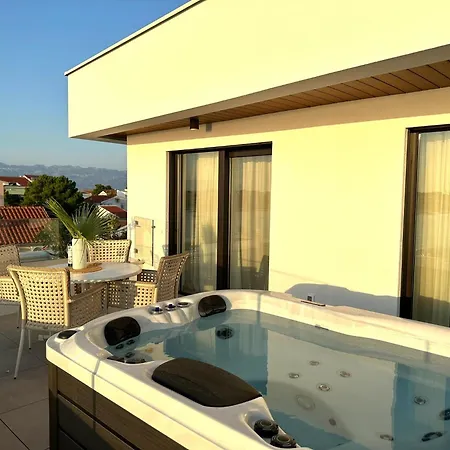 Apartments Dernaj Vir Exterior photo