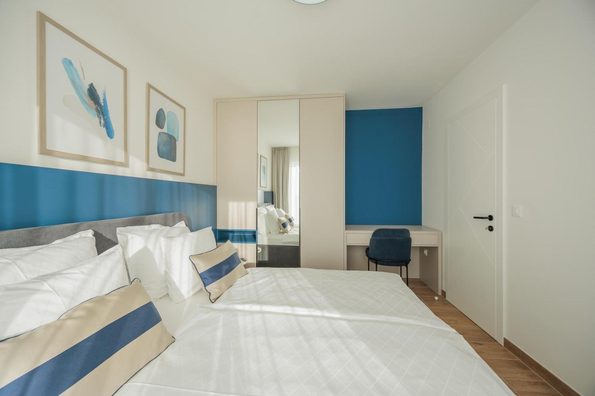 Dernaj Apartment Vir